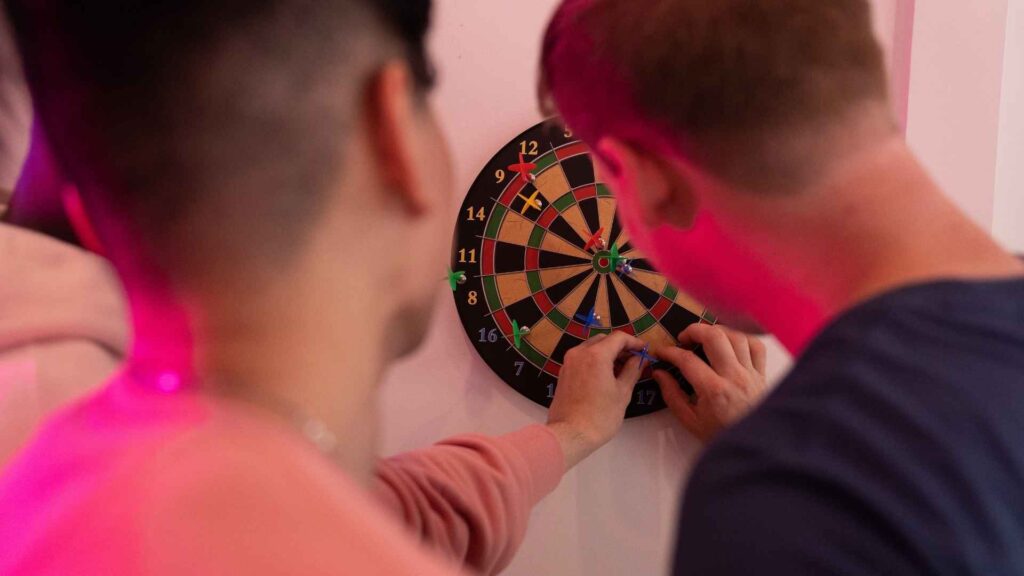 Dart tonåringar